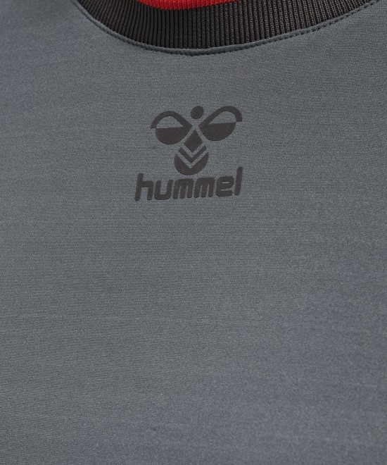 Man Hummel Pro Grid Game Short Sleeve T-Shirt